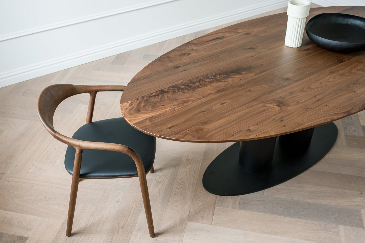 Eettafel Ovide halve cirkel eiken