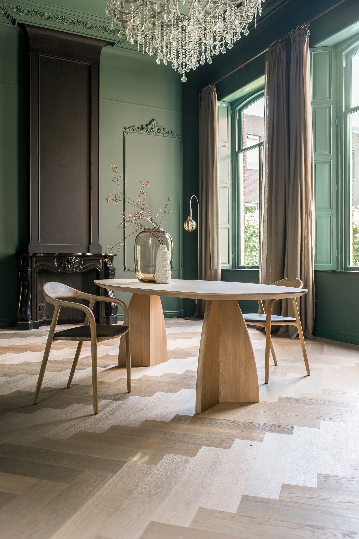 Eettafel Belair ovaal eiken
