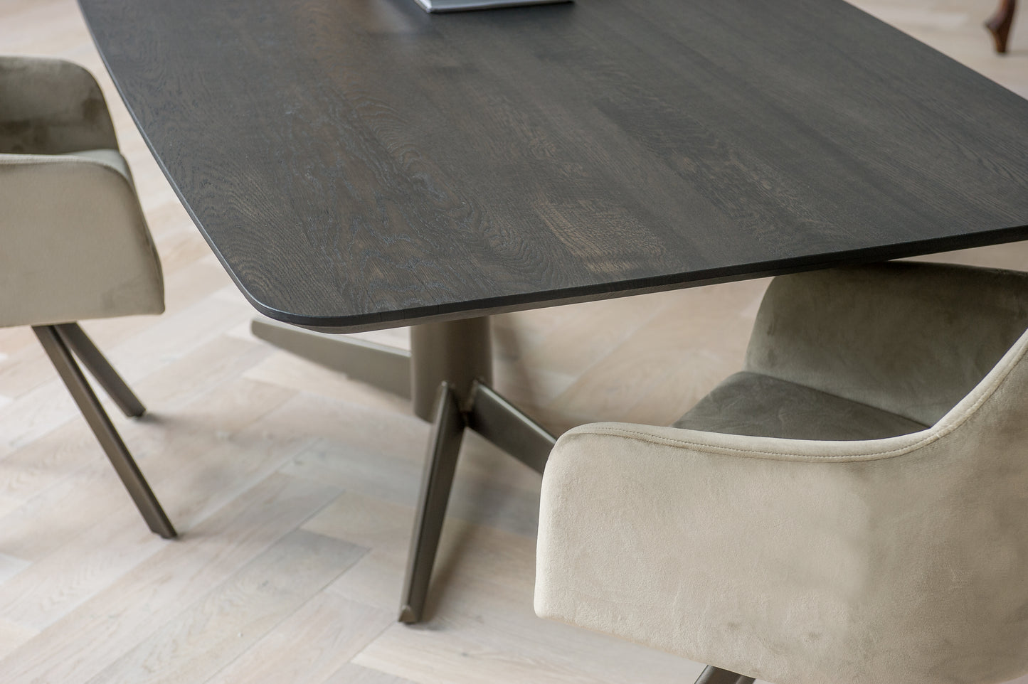 Eettafel Lumos rechthoekig eiken