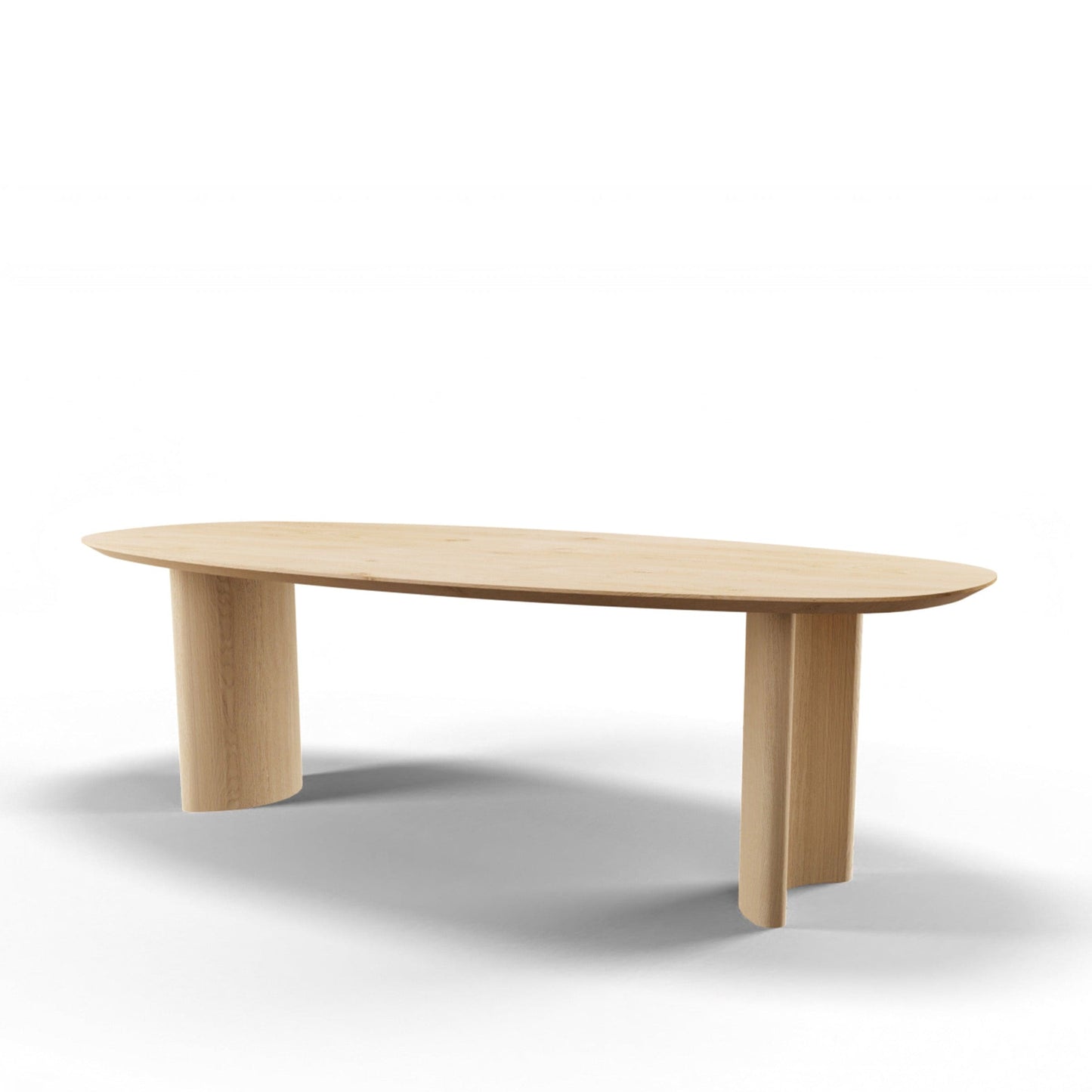 Eettafel Celine Deens ovaal tafelblad van eikenhout met bolle poten