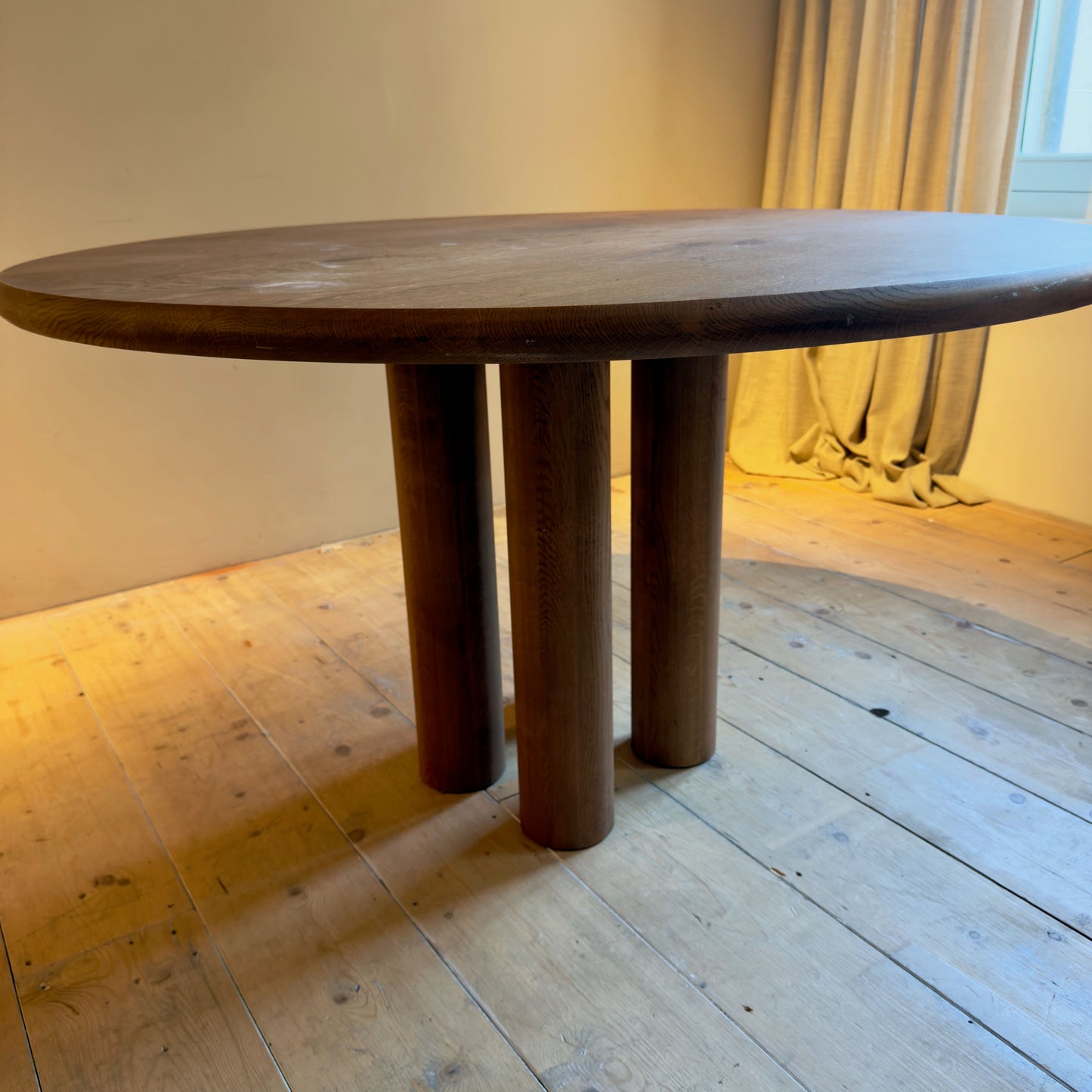 Massief eiken ronde eettafel – Ø130 cm