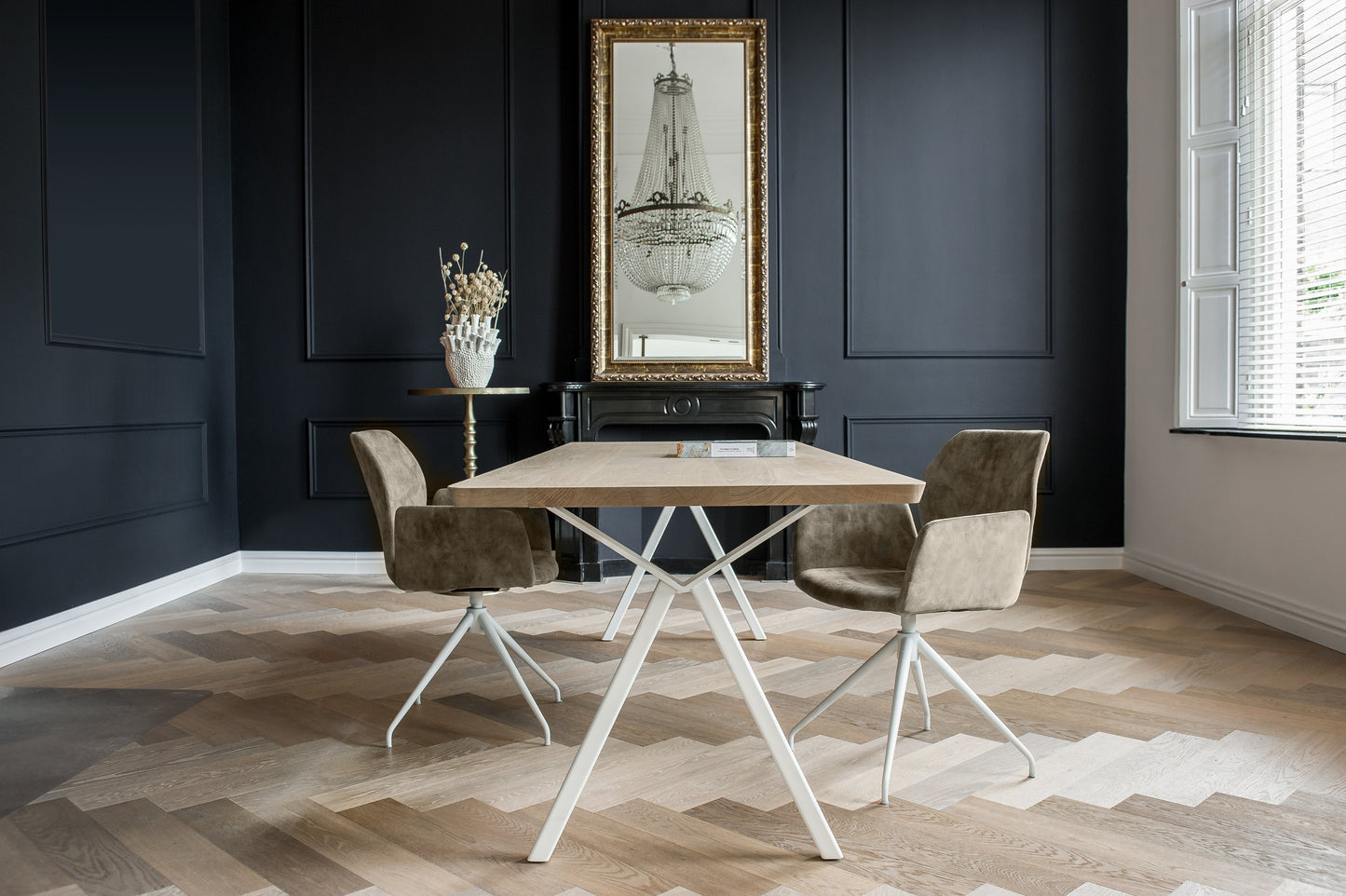 Eettafel Lazare halve ovaal eiken