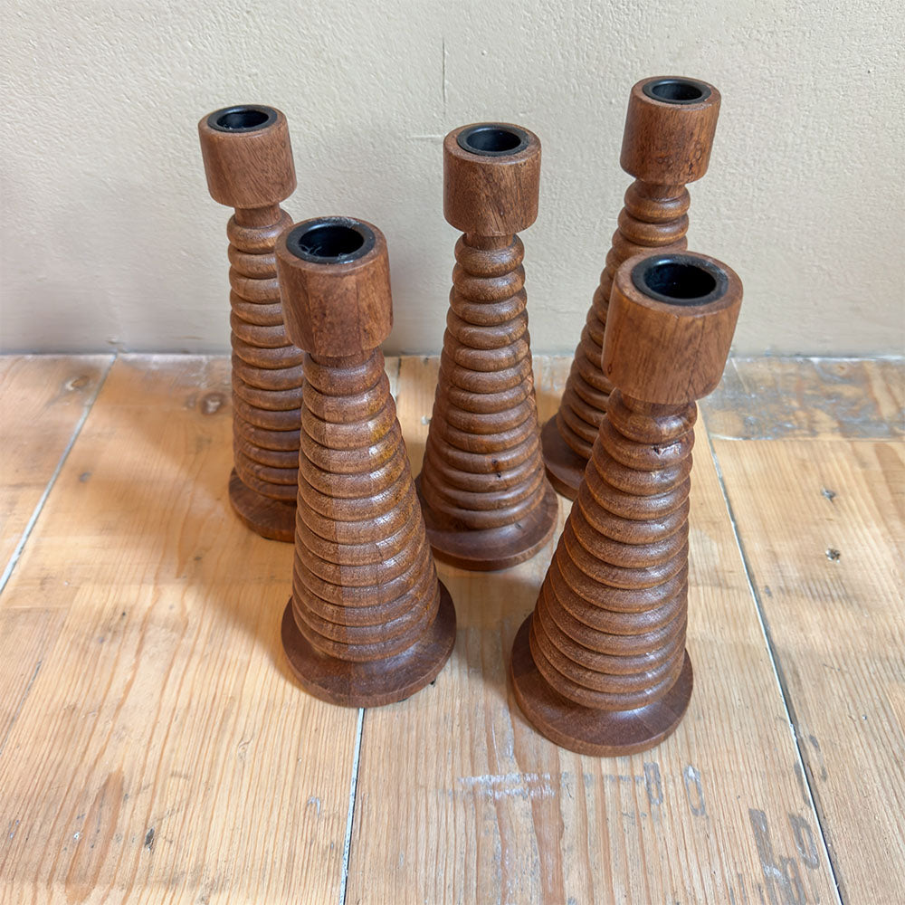 mango hout lichtbruine kandelaars set van 5 voor een muur