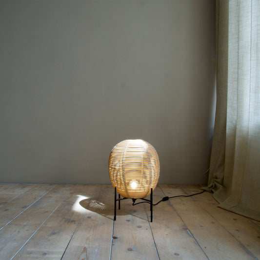 Sari table lamp