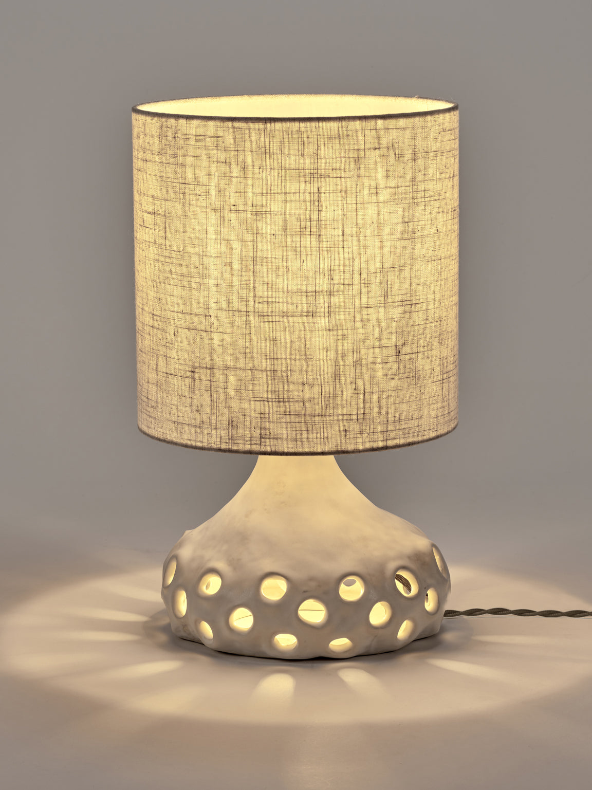 Serax Table lamp beige Oya 01